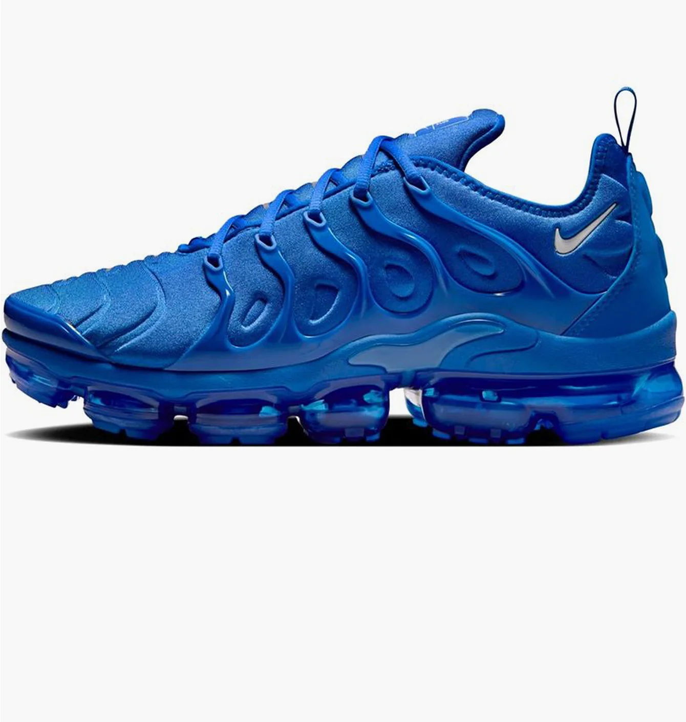 NIKE AIR VAPORMAX PLUS