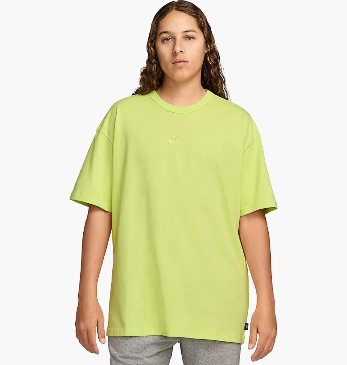 Футболка чоловіча Nike Sportswear Premium Essential Tee Green DO7392-736