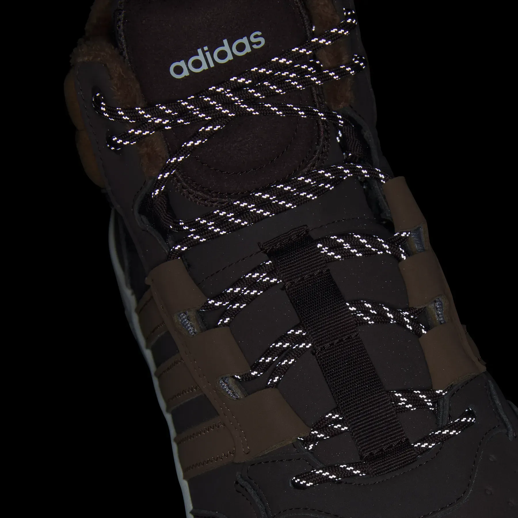 adidas HOOPS 4.0 MID
