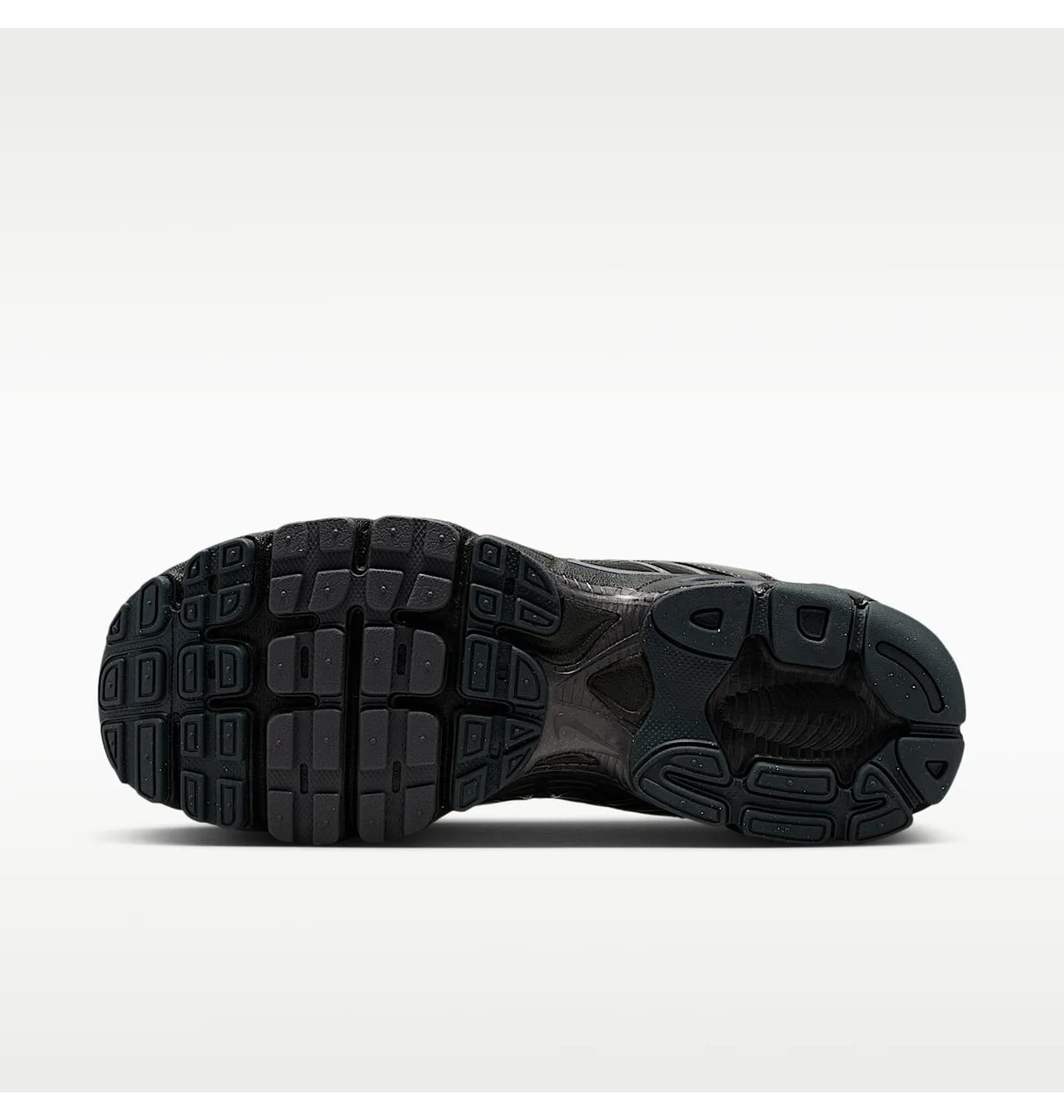 Кросівки чоловічі Nike Air Max Moto 2K Black IO9279-001