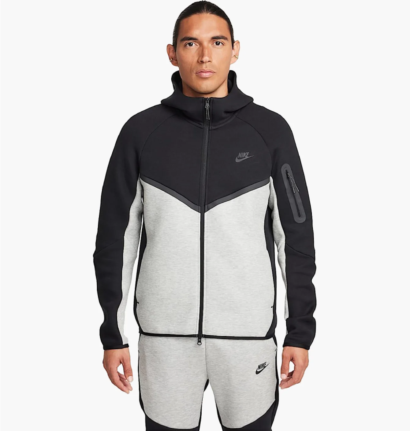 Nike Tech Fleece / Grey-Black
