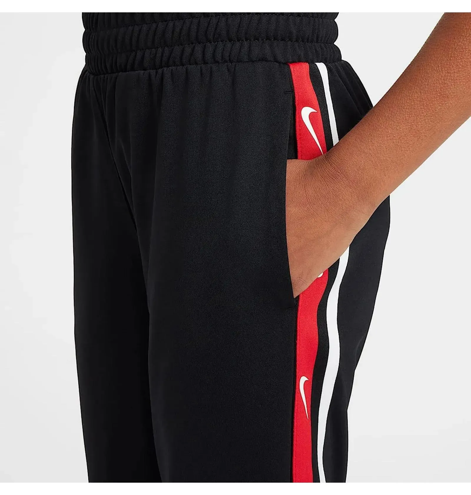 Спортивний костюм підлітковий Nike Nsw Club Black (FZ4906-010__FZ4911-010)