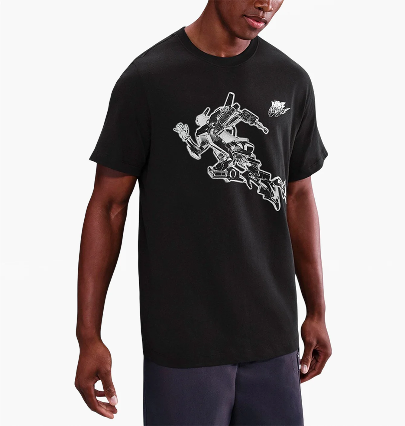 Футболка чоловіча Nike Sportswear Black HQ9166-010