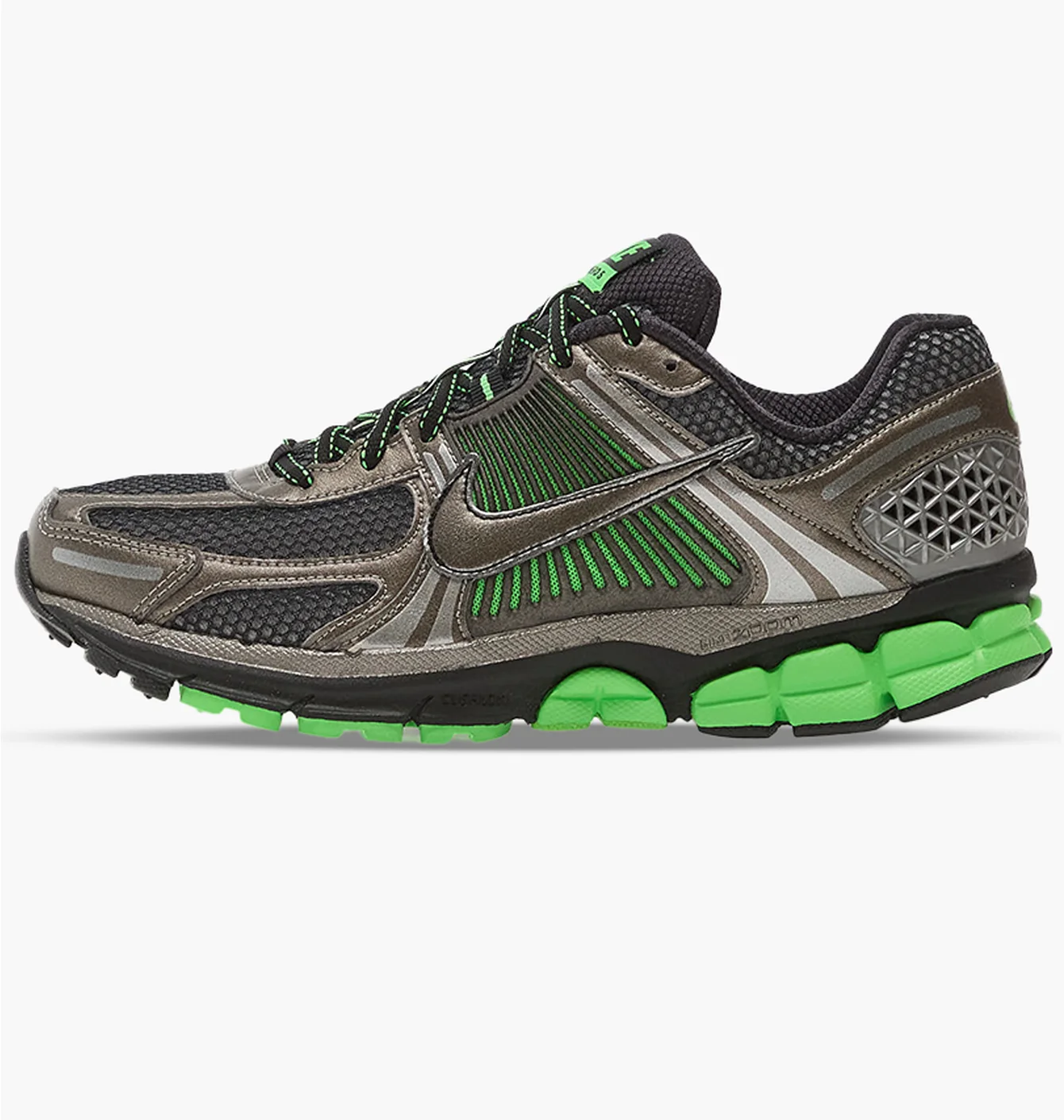 NIKE AIR ZOOM VOMERO 5