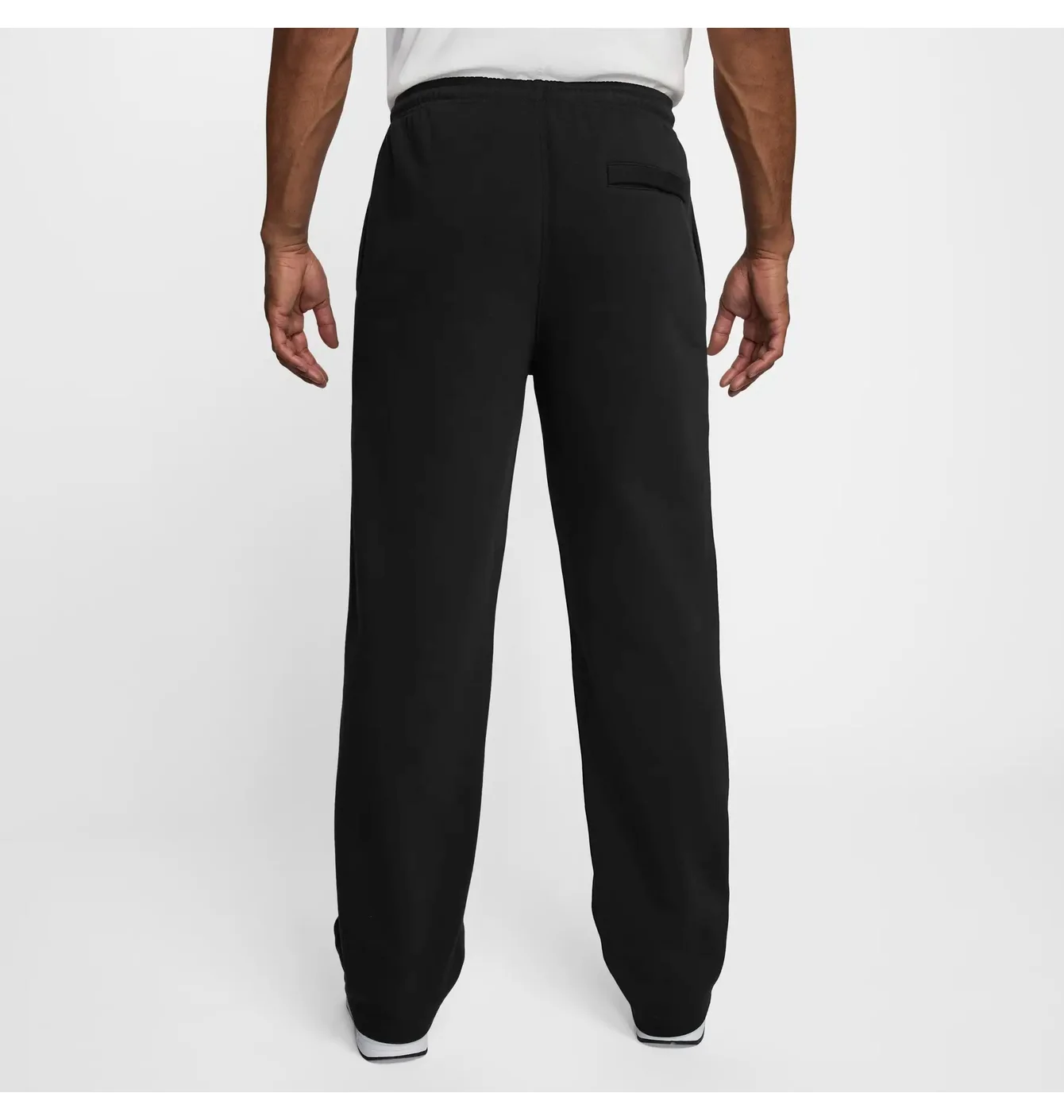 Штани чоловічі Nike Club Black FN3730-011