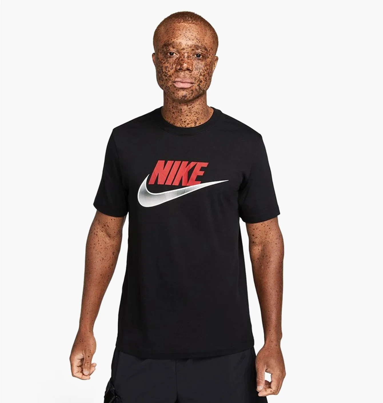 Футболка чоловіча Nike M Nsw Tee 12Mo Futura Black DZ5171-010