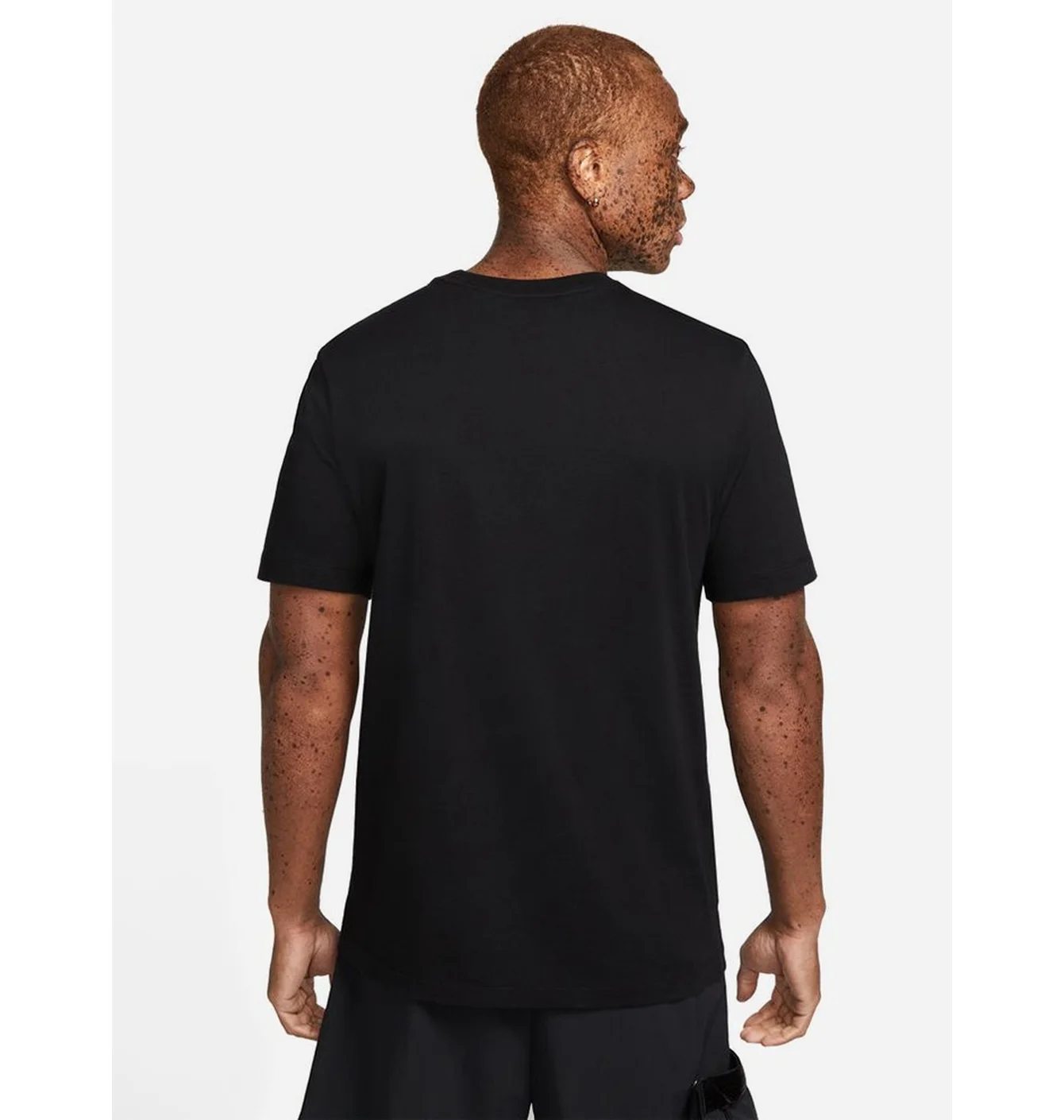 Футболка чоловіча Nike M Nsw Tee 12Mo Futura Black DZ5171-010