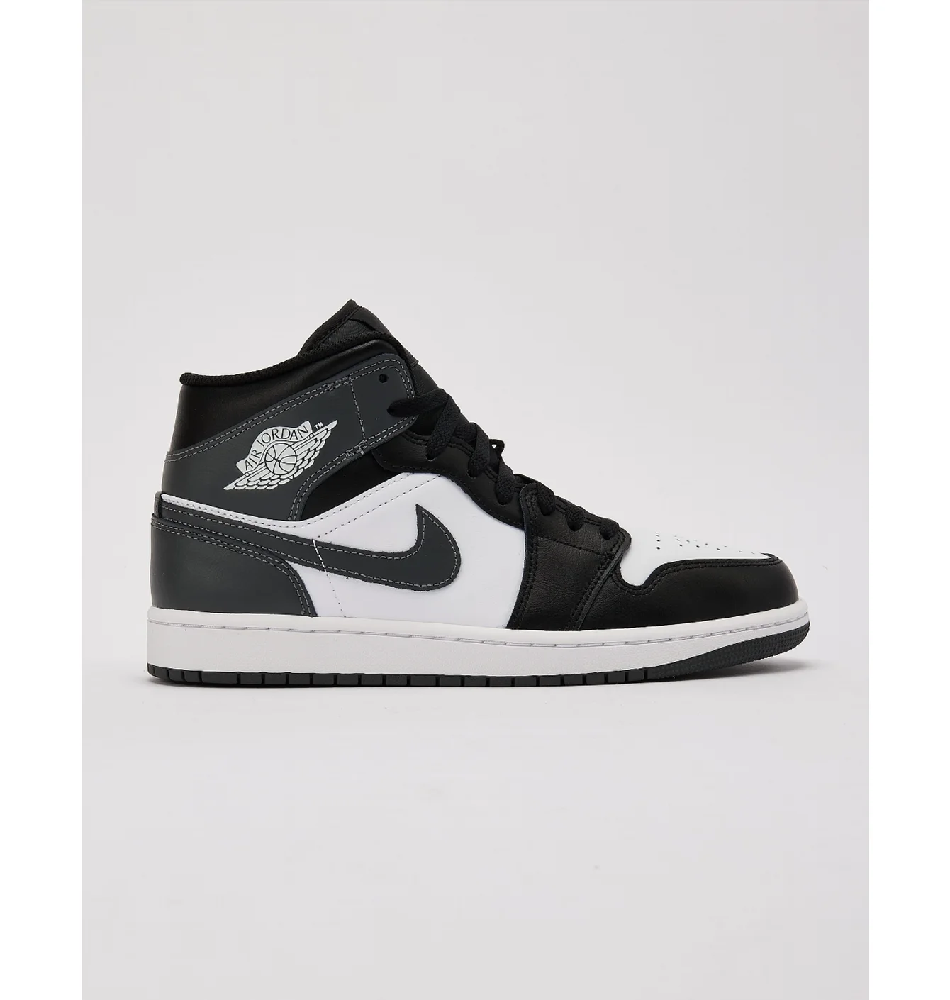 Чоловічі кросівки Nike Air Jordan 1 Mid