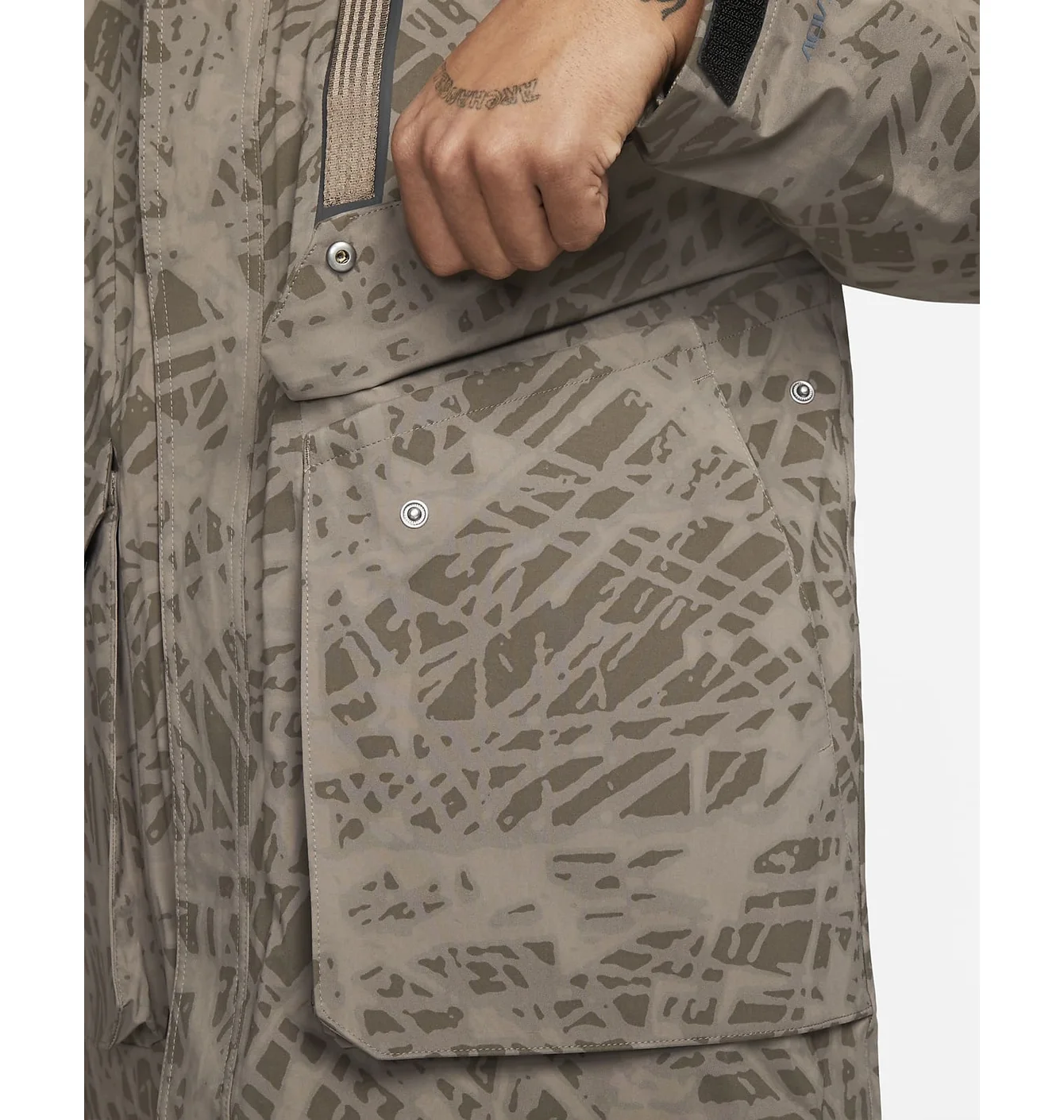 NIKE SPORTSWEAR STORM-FIT ADV TECH PACK
