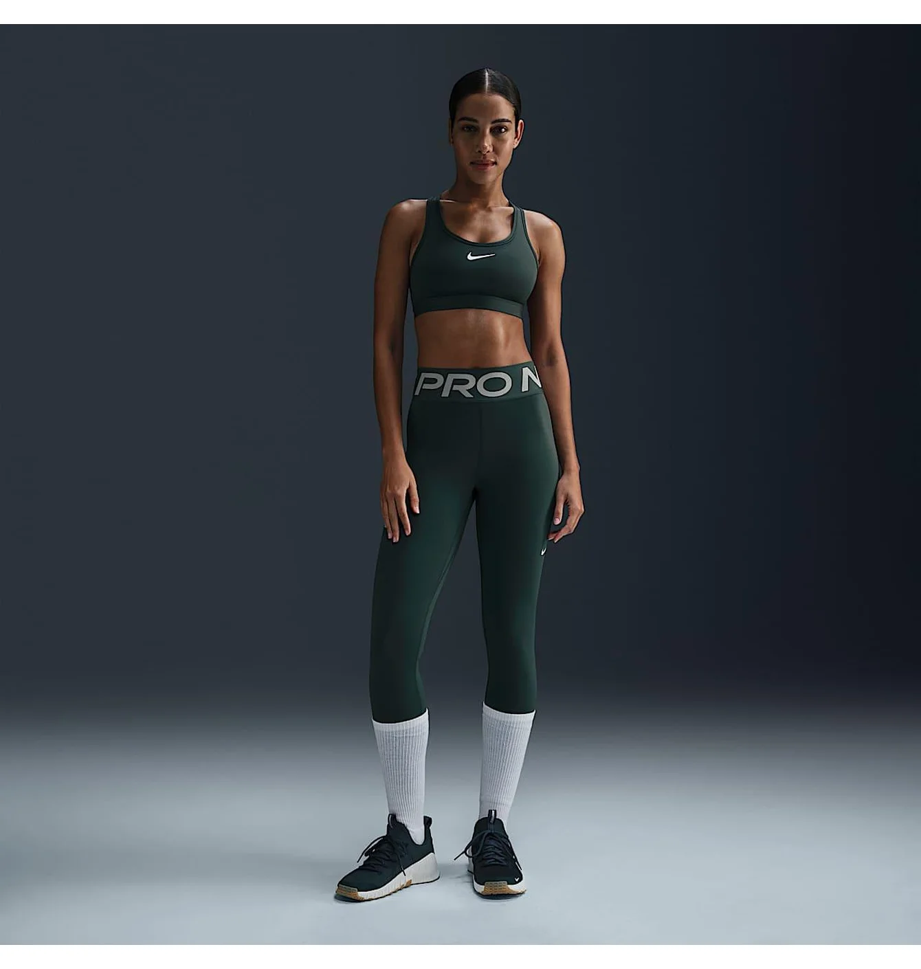 NIKE PRO