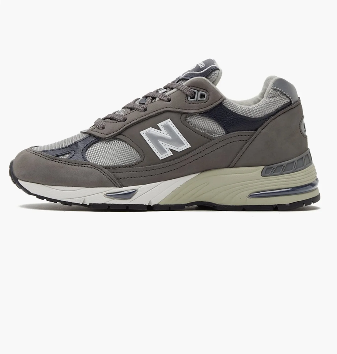 New Balance 991