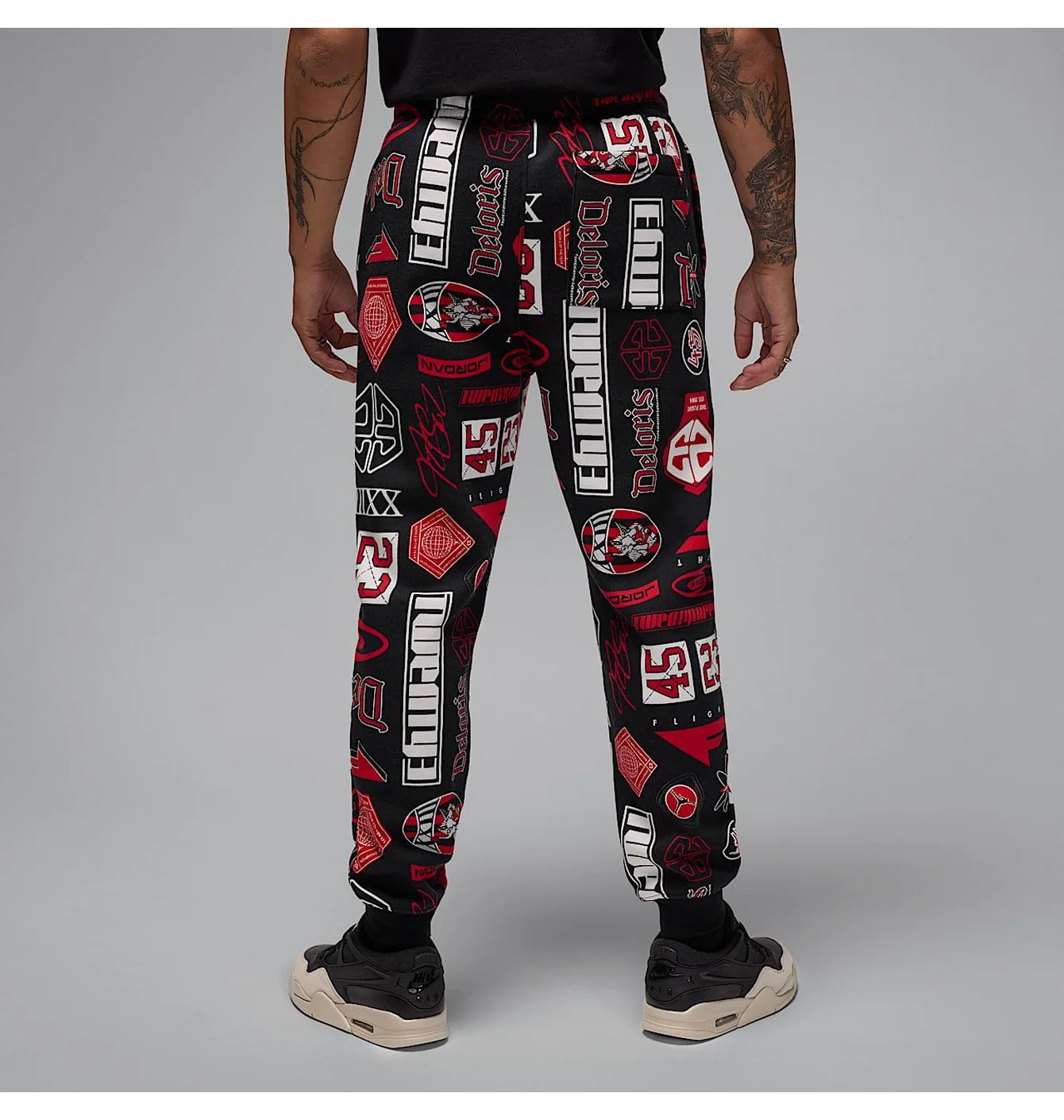 Штани чоловічі Air Jordan Essentials Black/Multi HM7257-010