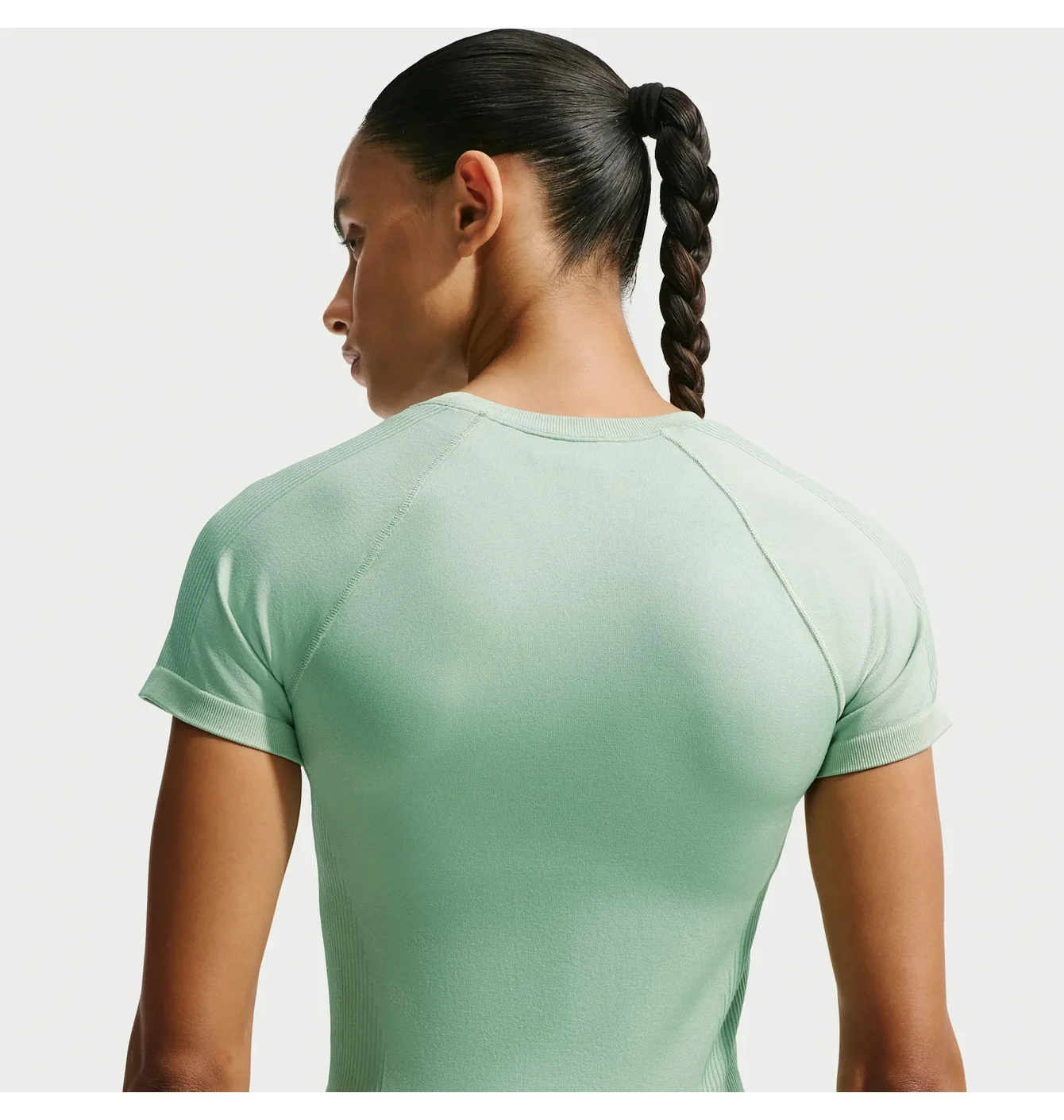 Футболка жіноча Nike Pro Olive IM9972-006