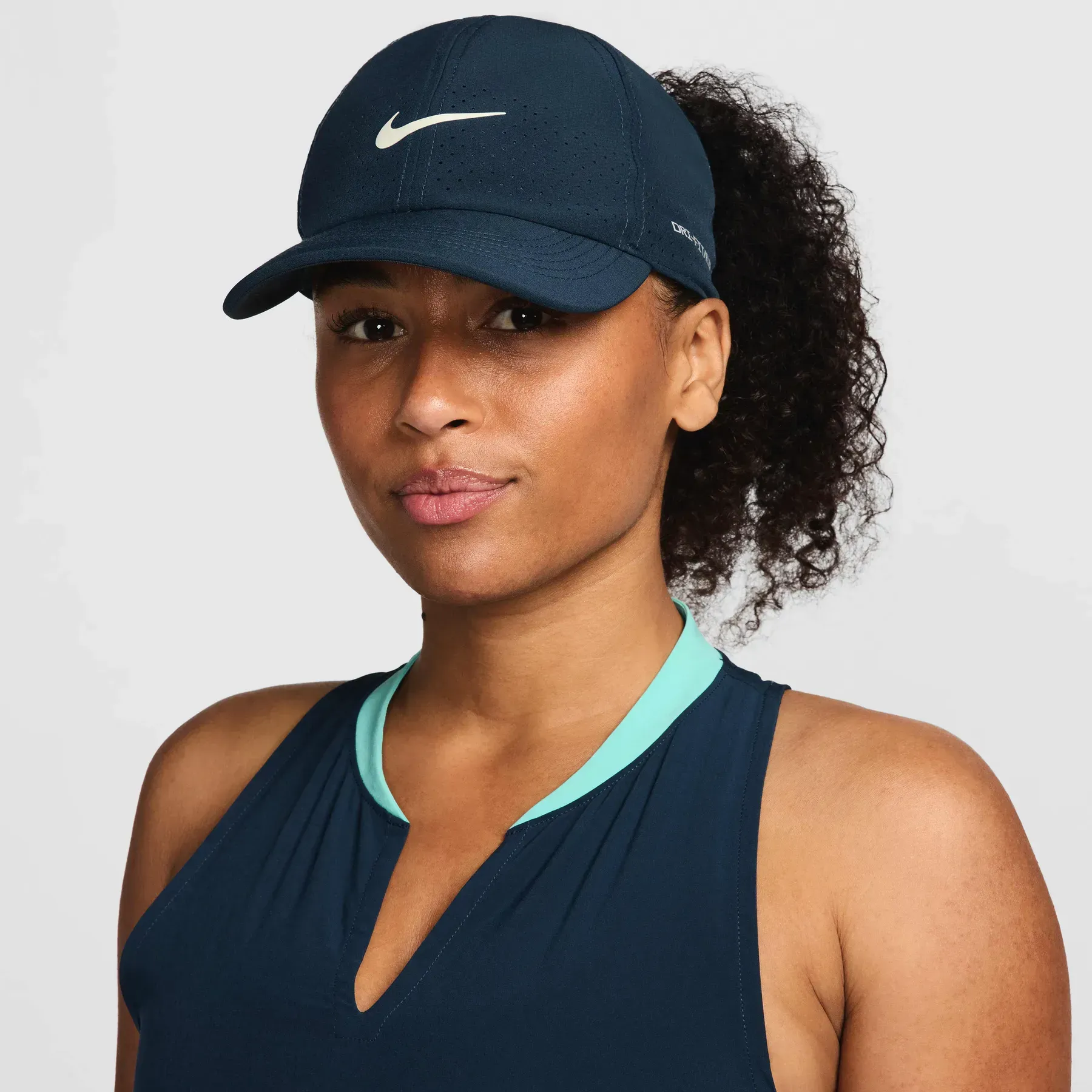 Nike Dri-Fit ADV Club Cap