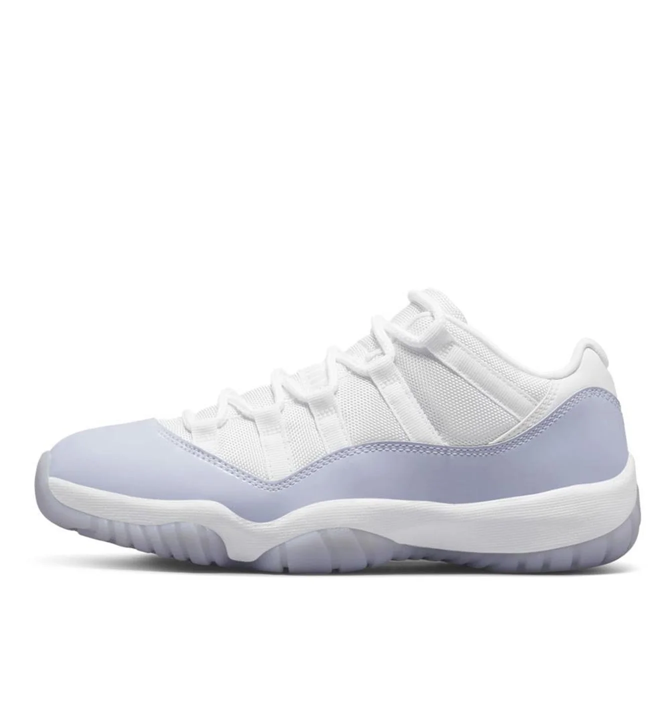 Кросівки жіночі Air Jordan 11 Retro Low "Pure Violet" White/Light Blue Ah7860-101