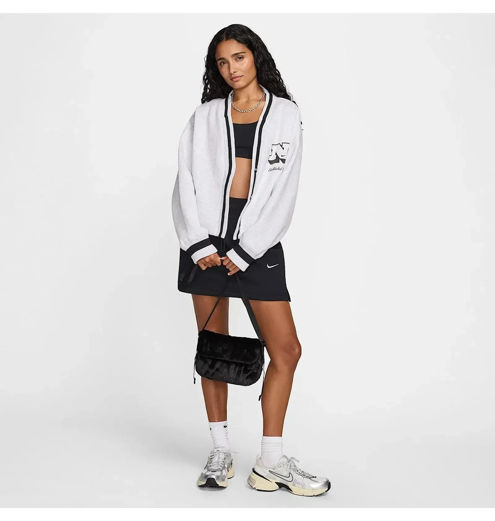 Сумка на плече Nike Sportswear Futura 365 Faux Fur Crossbody Bag (1L) Black (FZ1326-010)