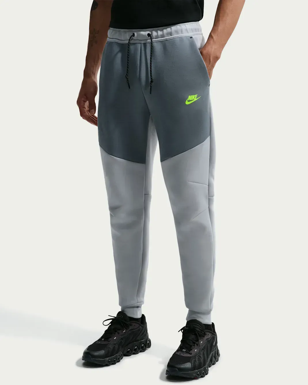 Брюки чоловічі Nike Tech Fleece (HV0959-077)