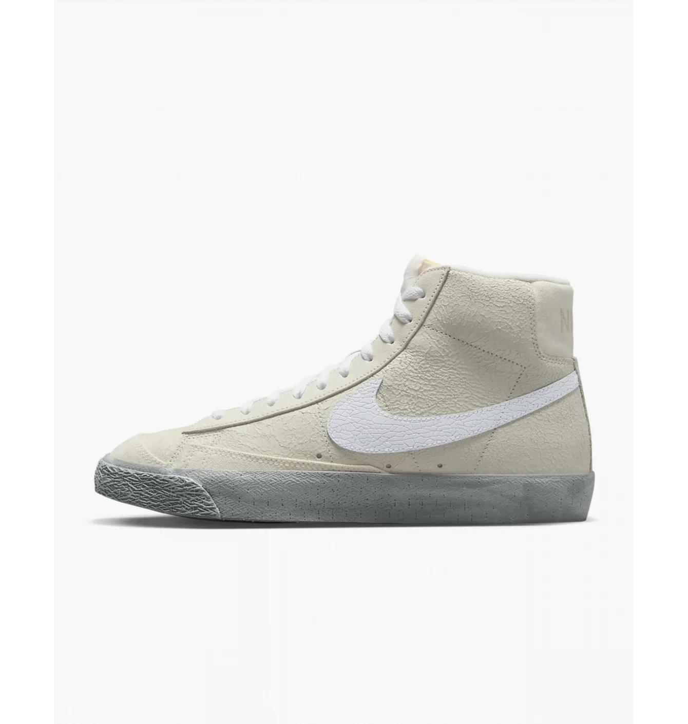 Nike Blazer Mid 77 Se Beige