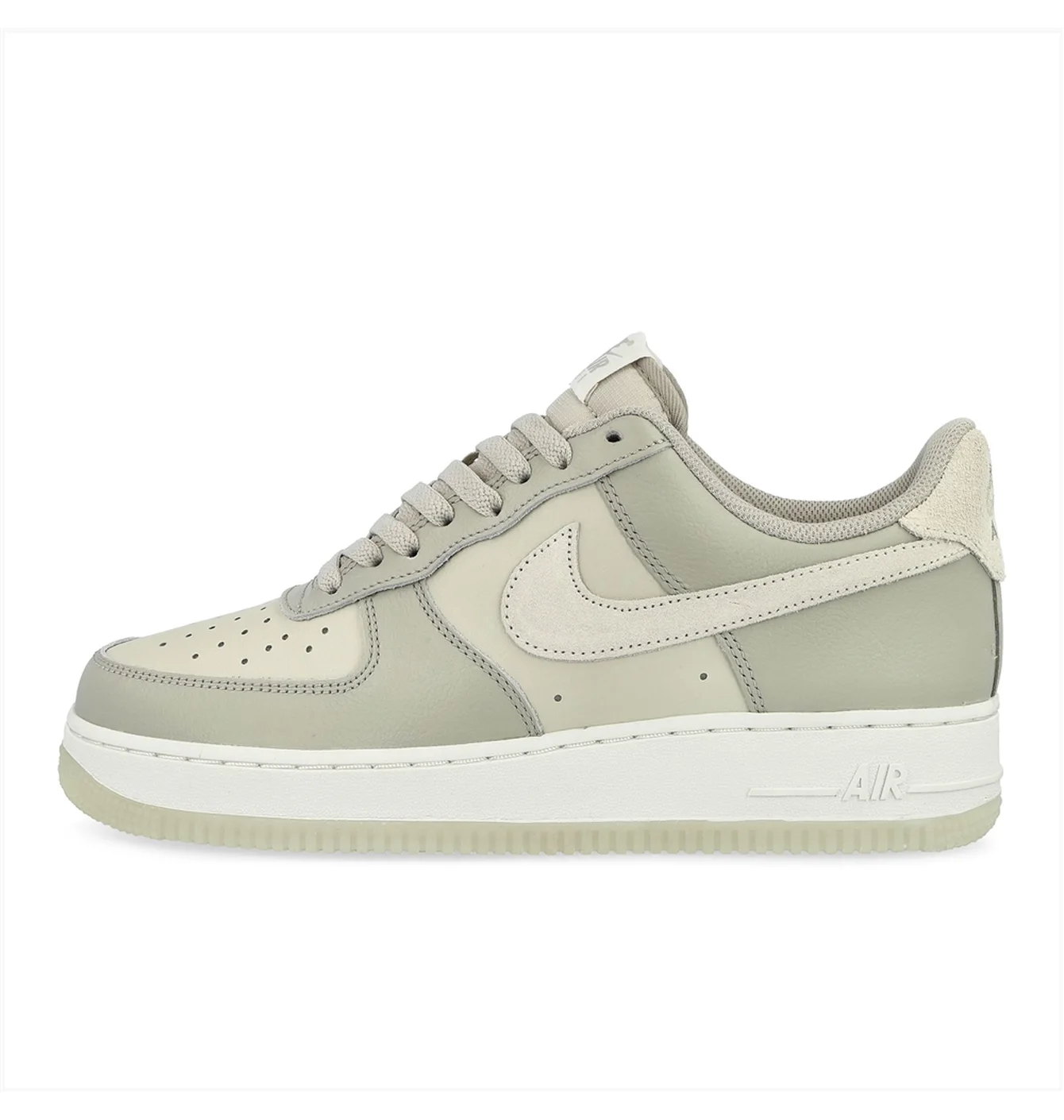 Nike Air Force 1 & 07 Lv8 Grey