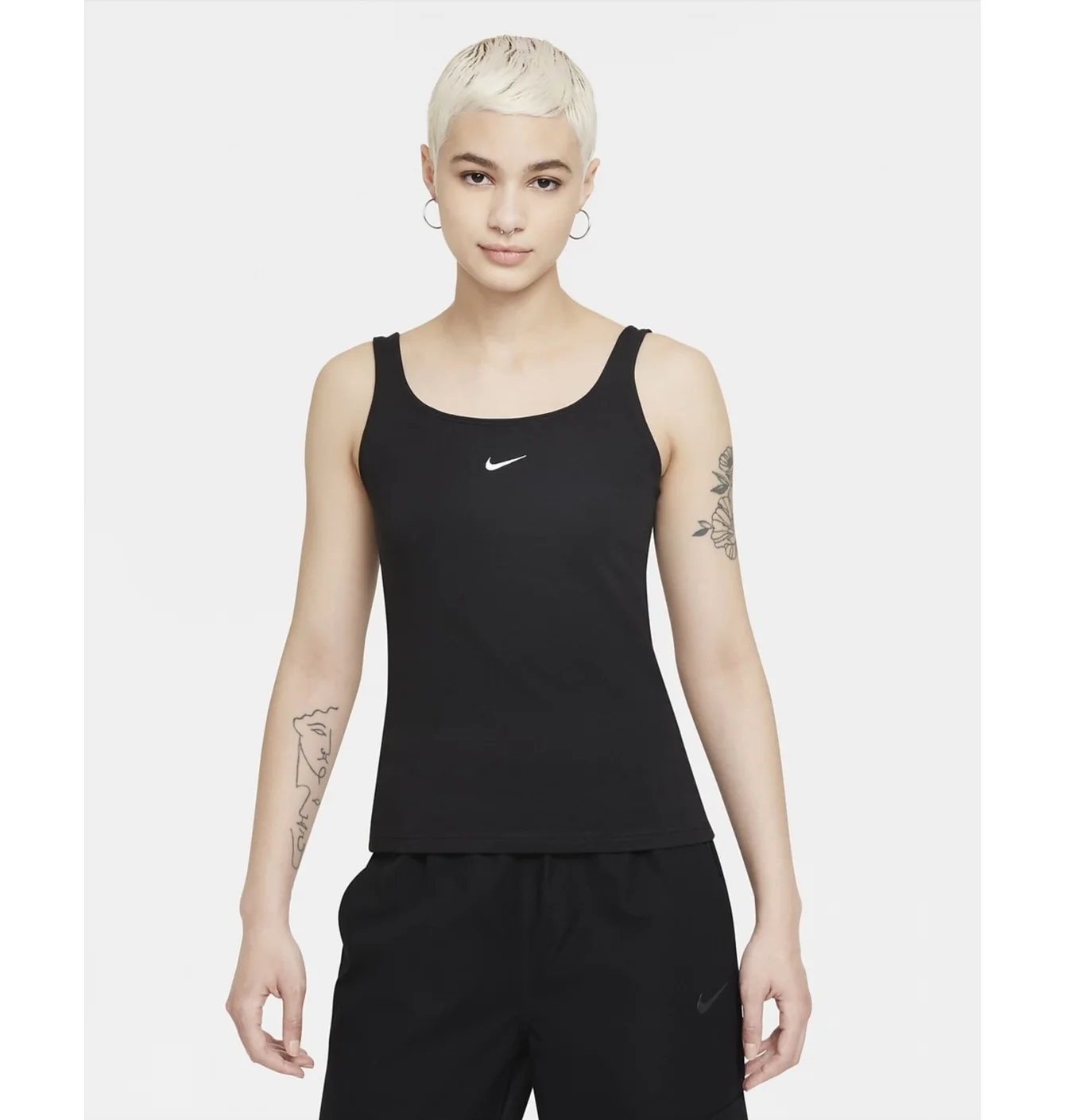 Майка жіноча Nike Sportswear Essential Black DH1345-010