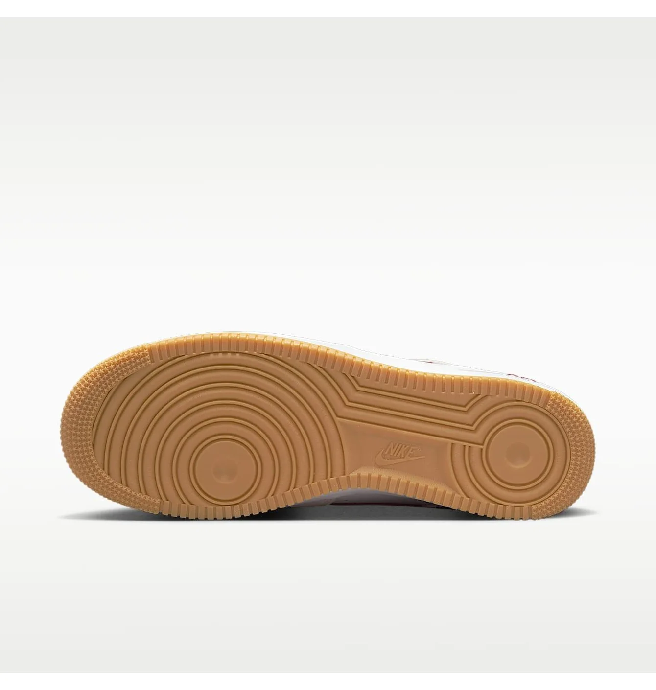 Кросівки чоловічі Nike Air Force 1 07 Lv8 Beige IB6388-101
