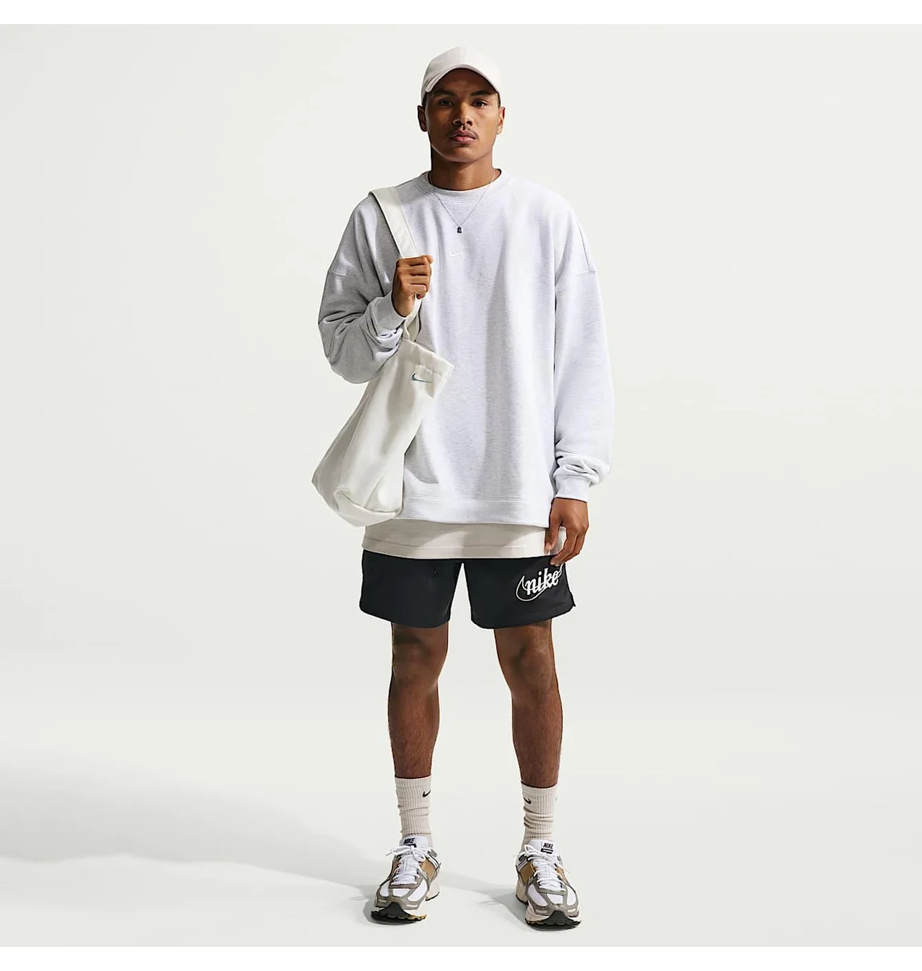Шорти чоловічі Nike Sportswear Club Black IF0774-010