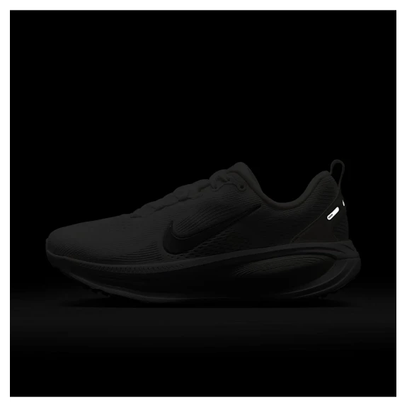 W NIKE AIR ZOOM VOMERO 18