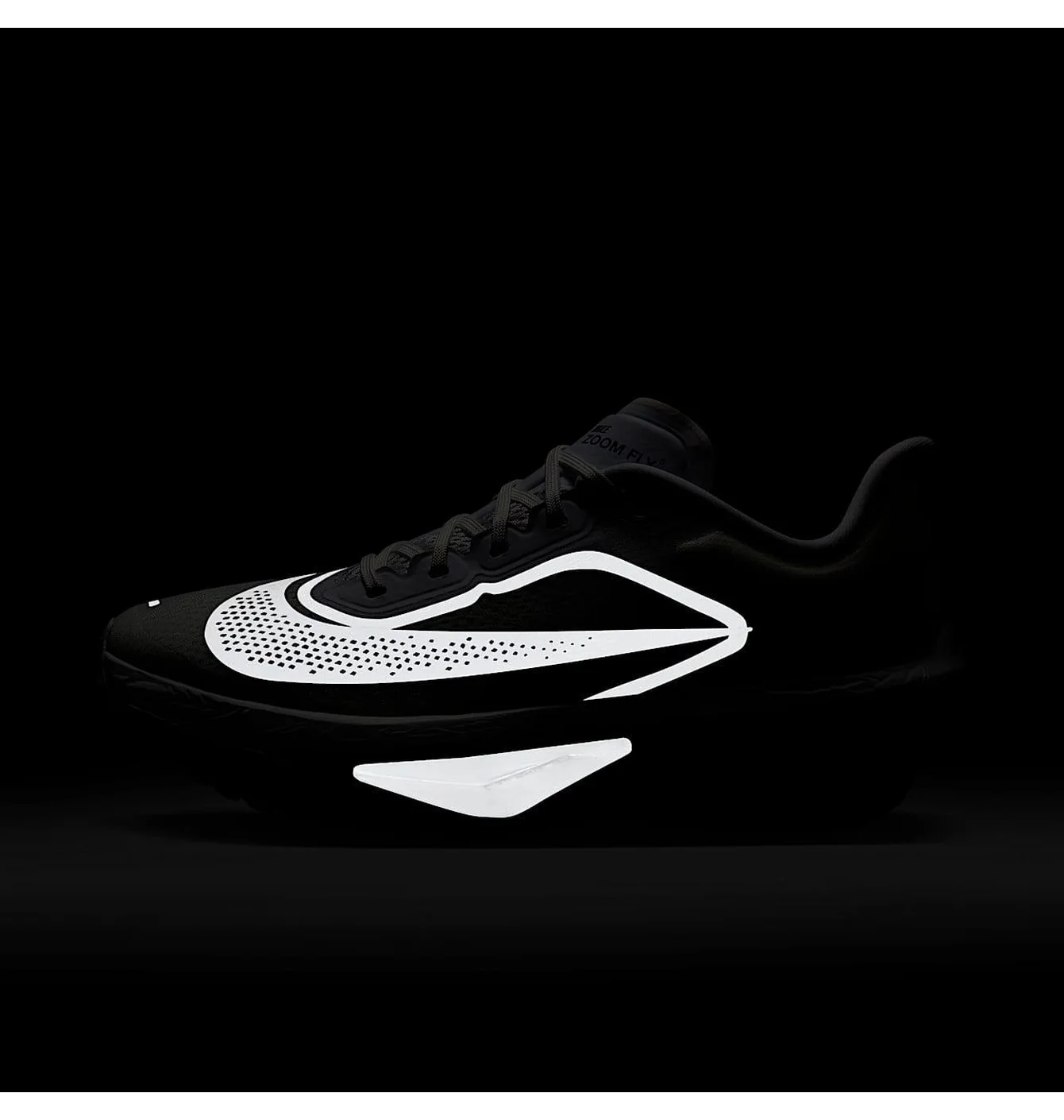 W ZOOM FLY 6