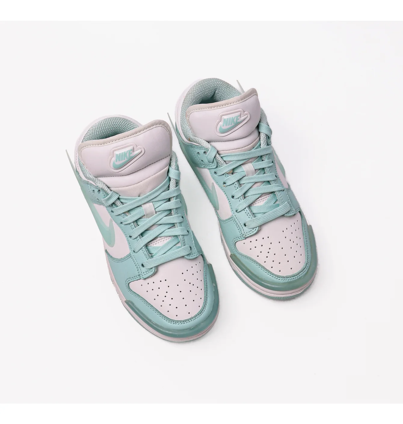 Nike Dunk Low Twist “Jade Ice”