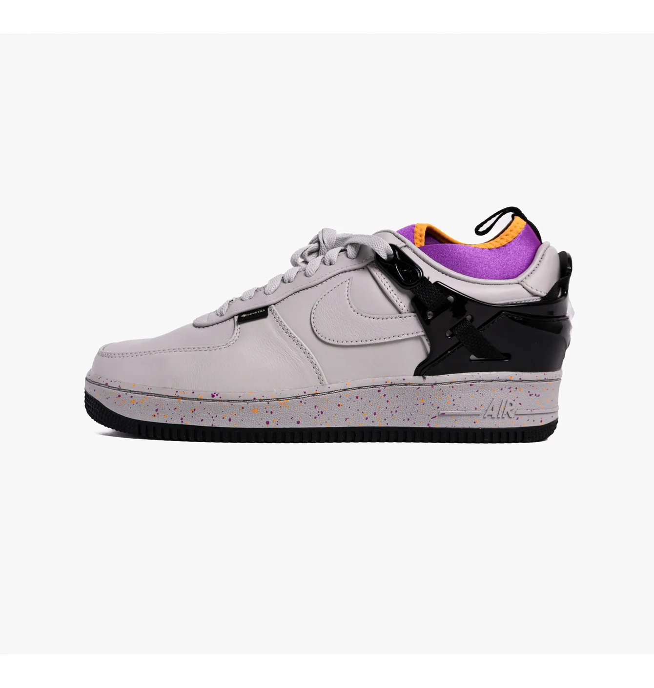 Nike Air Force 1 Low SP UC