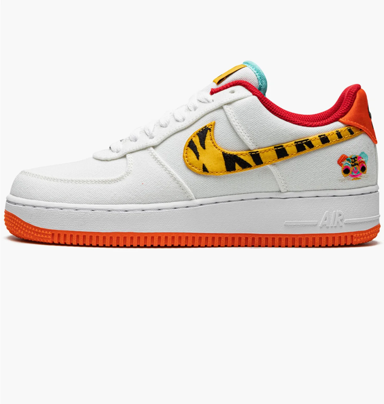 Nike Air Force 1 07 LX