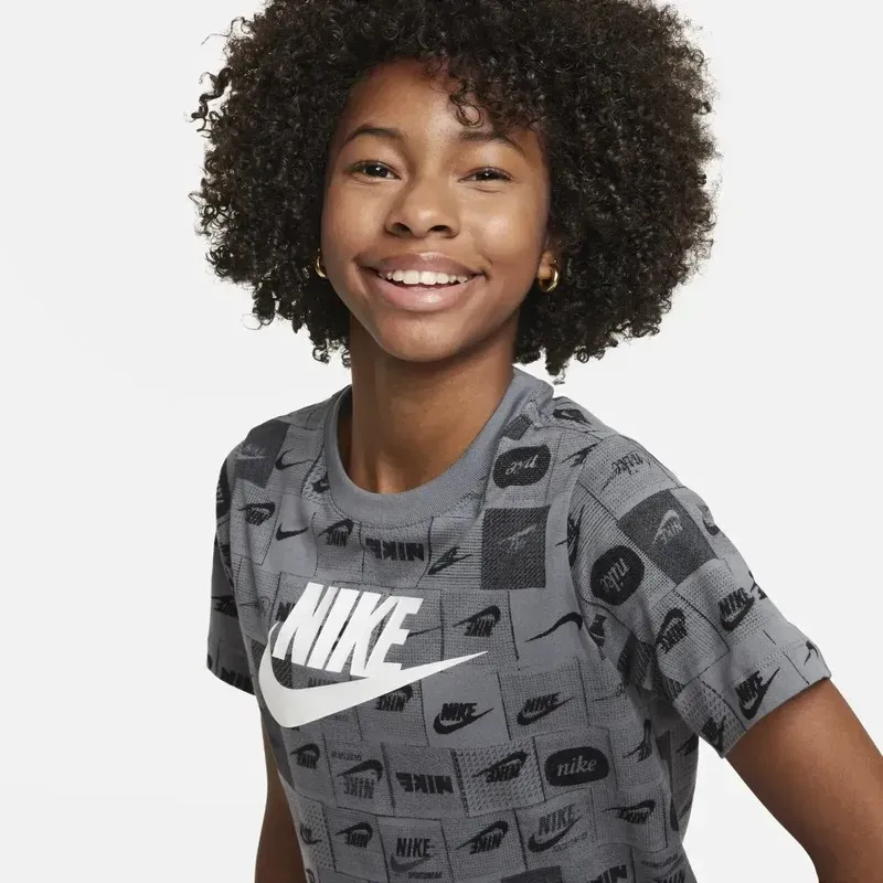 Футболка дитяча Nike Unisex Junior Cotton T-Shirt (FN9609-084)