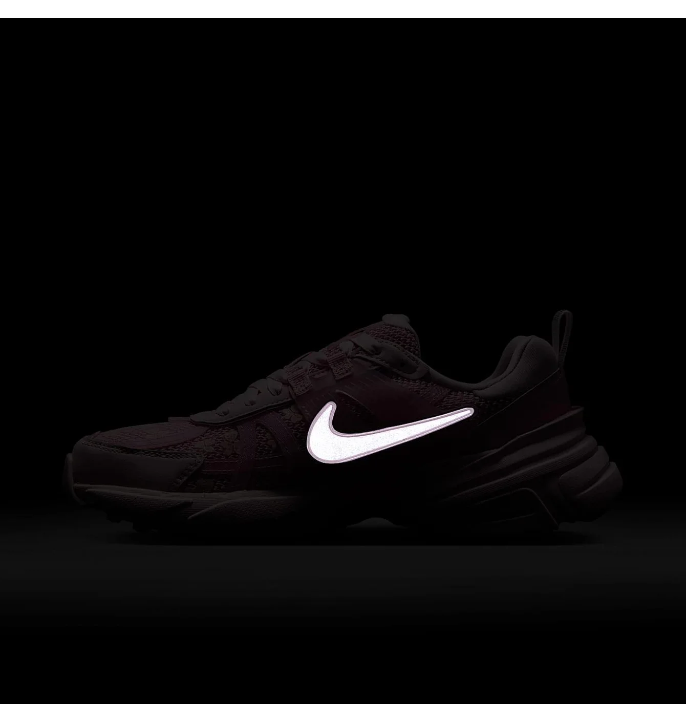 NIKE V2K RUN