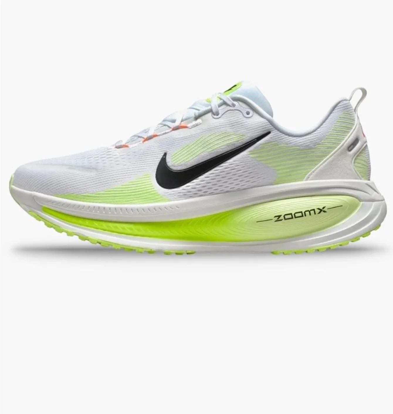 Кросівки чоловічі Nike Vomero 18 White HM6803-120