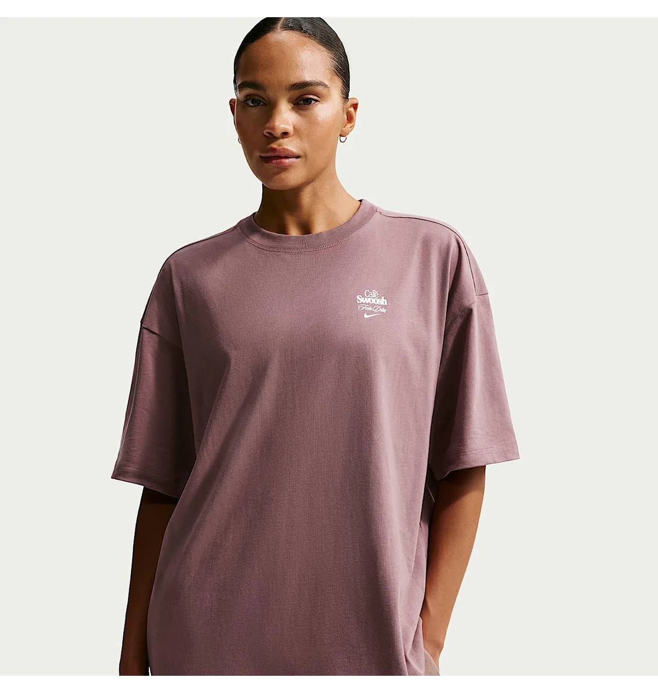 Футболка жіноча Nike Sportswear Classic WomenS Oversized Short-Sleeve T-Shirt Brown IQ1091-502