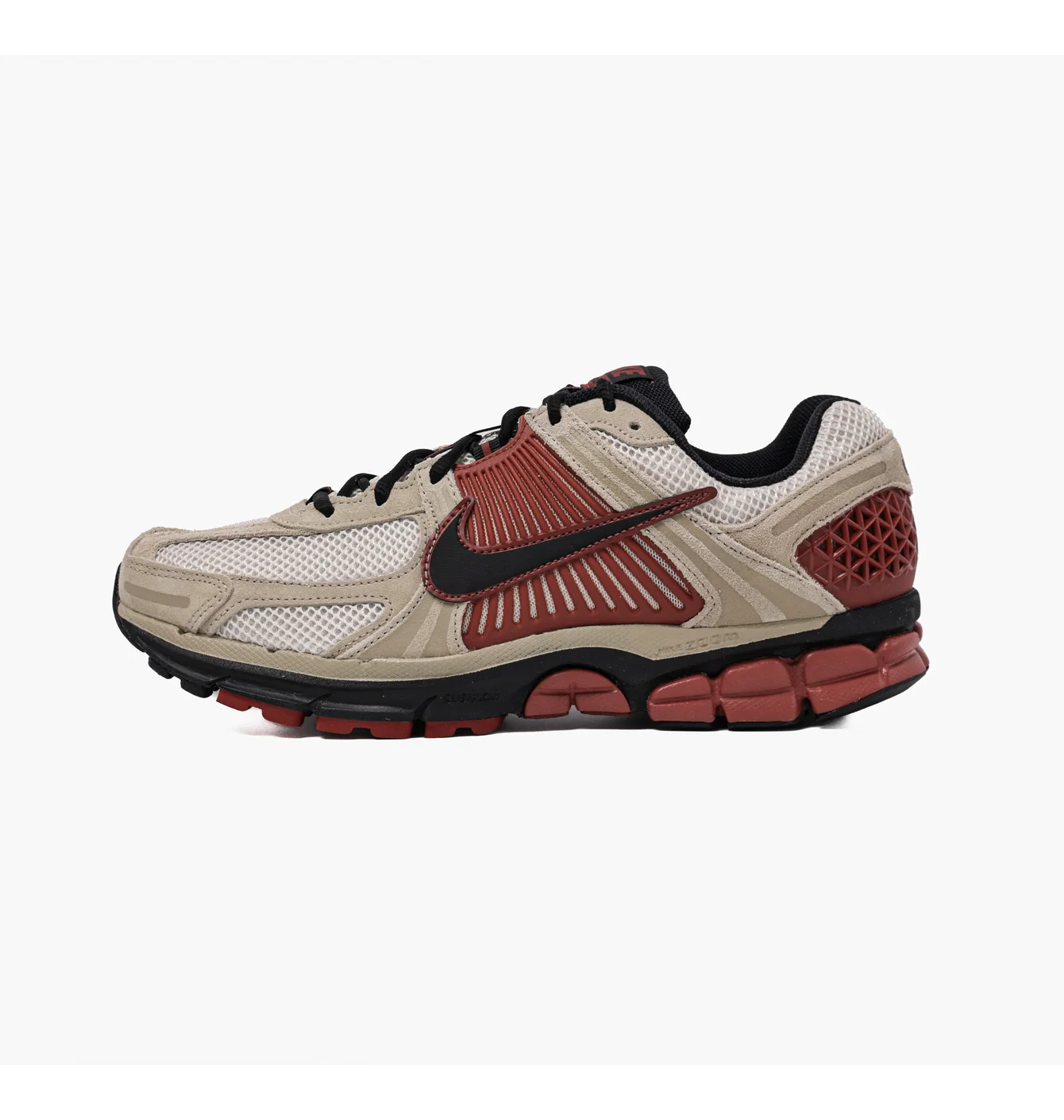 NIKE AIR ZOOM VOMERO 5