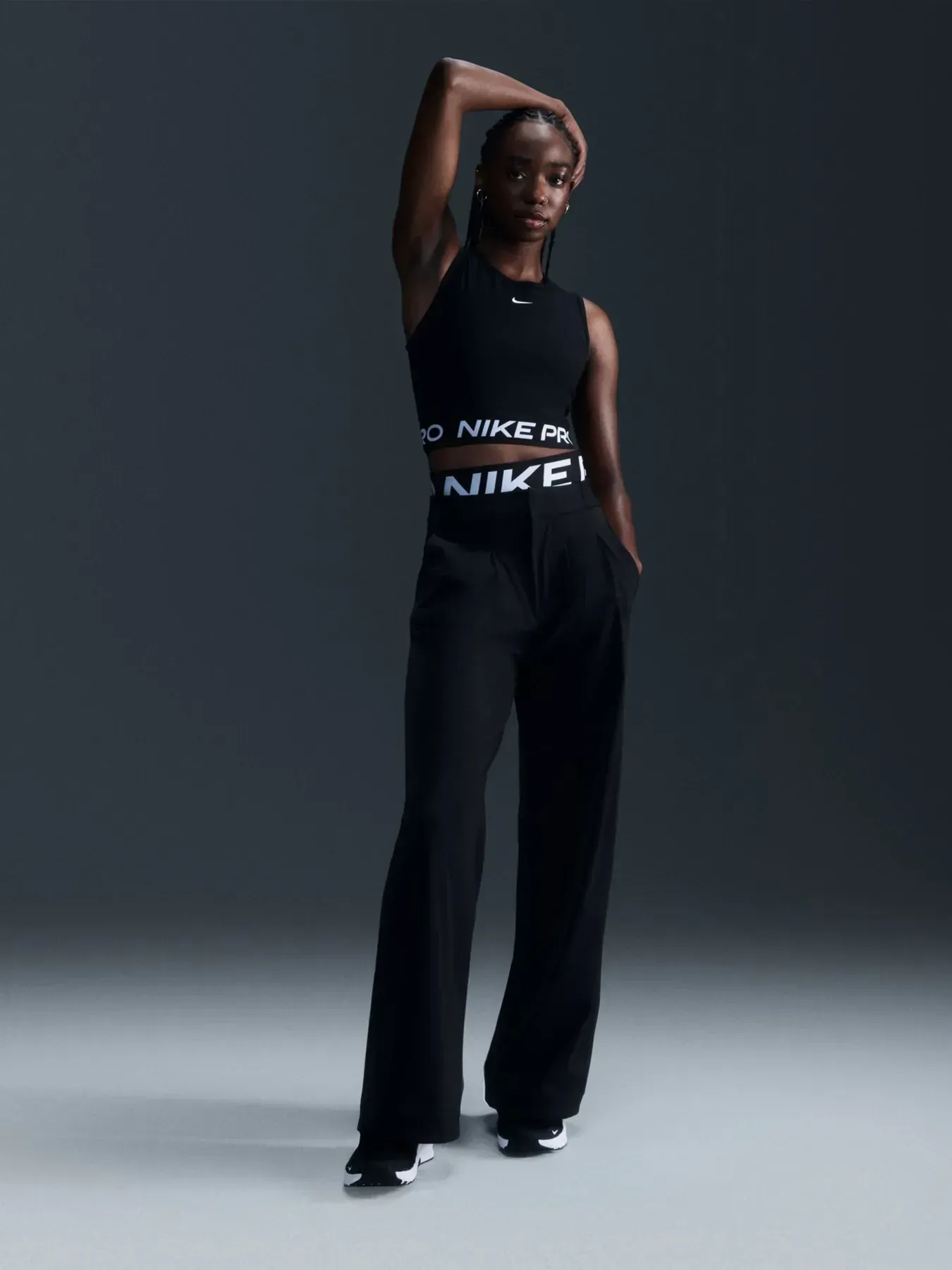 Топ Nike Pro Dri-FIT Cropped Tank Top