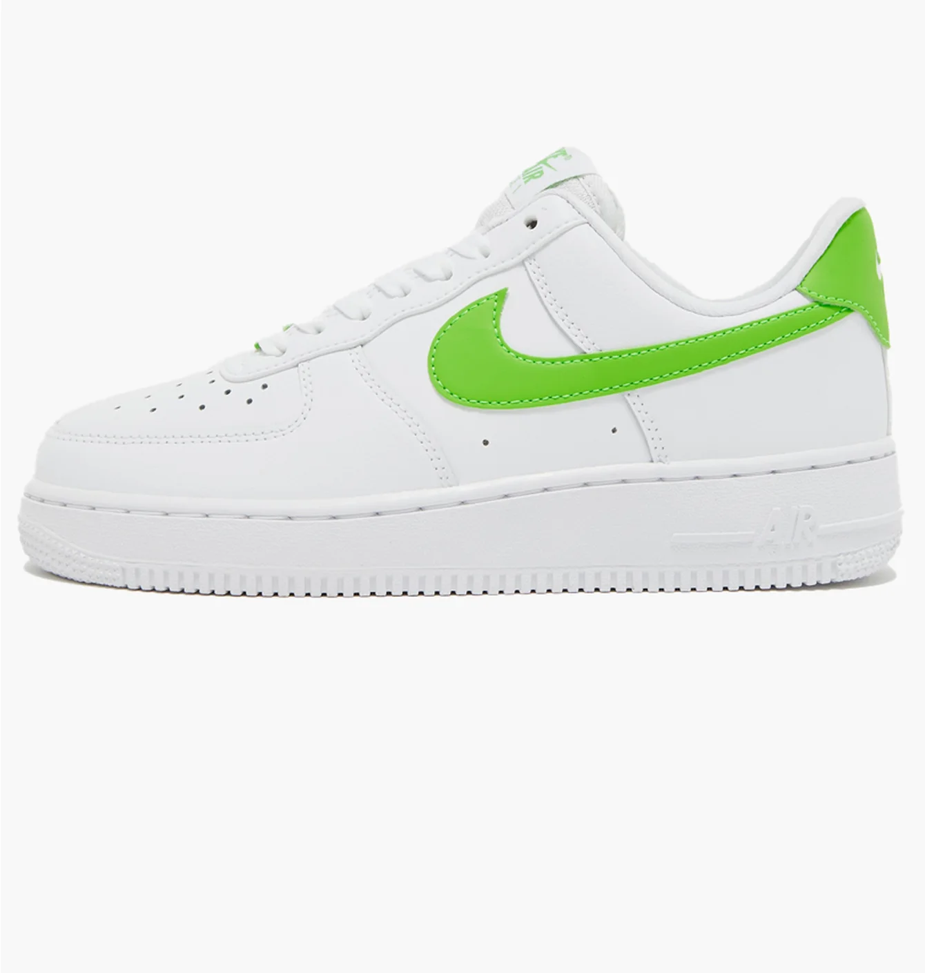 W NIKE AIR FORCE 1 07