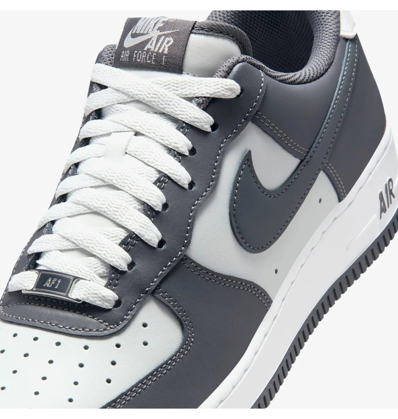 Кросівки чоловічі Nike Air Force 1 Grey FJ4146-004