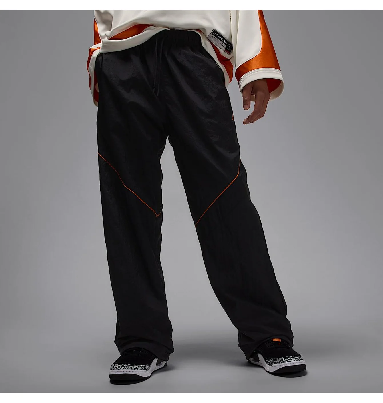 Штани чоловічі Air Jordan Brooklyn Black IB1047-011