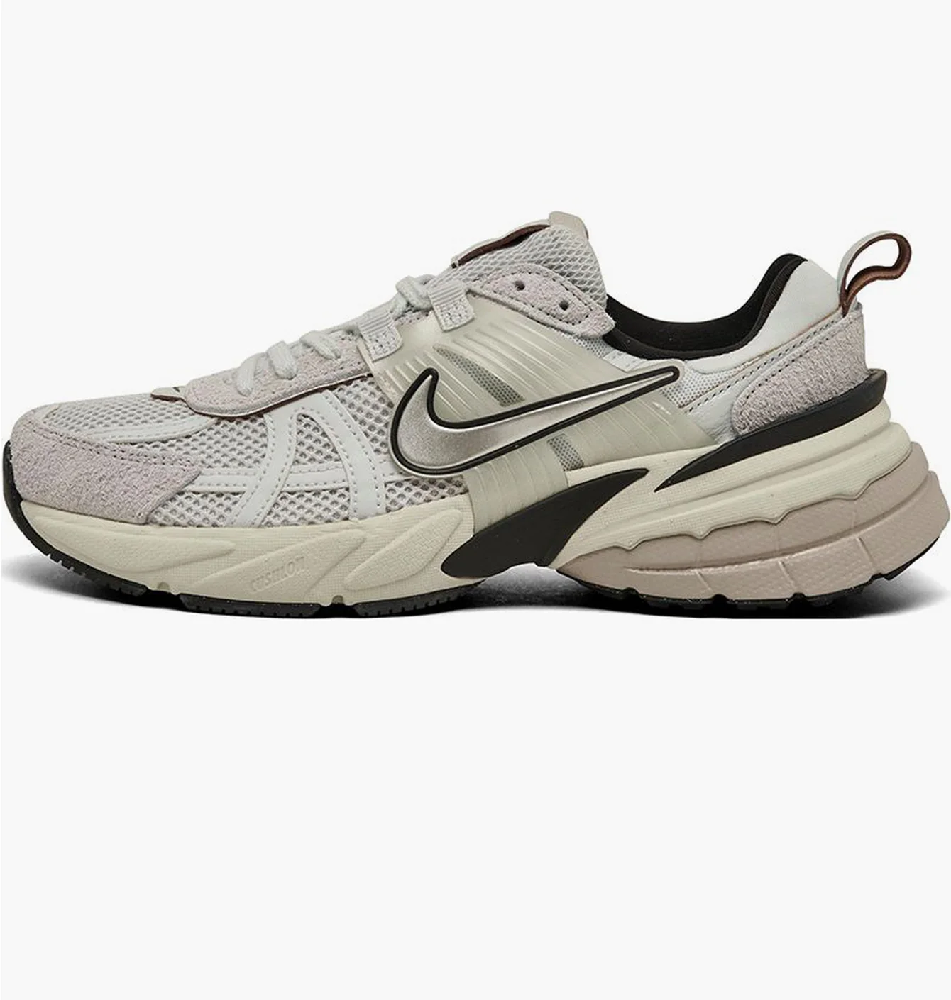 Кросівки жіночі Nike V2K Runtekk Running Shoes Beige FN6703-002