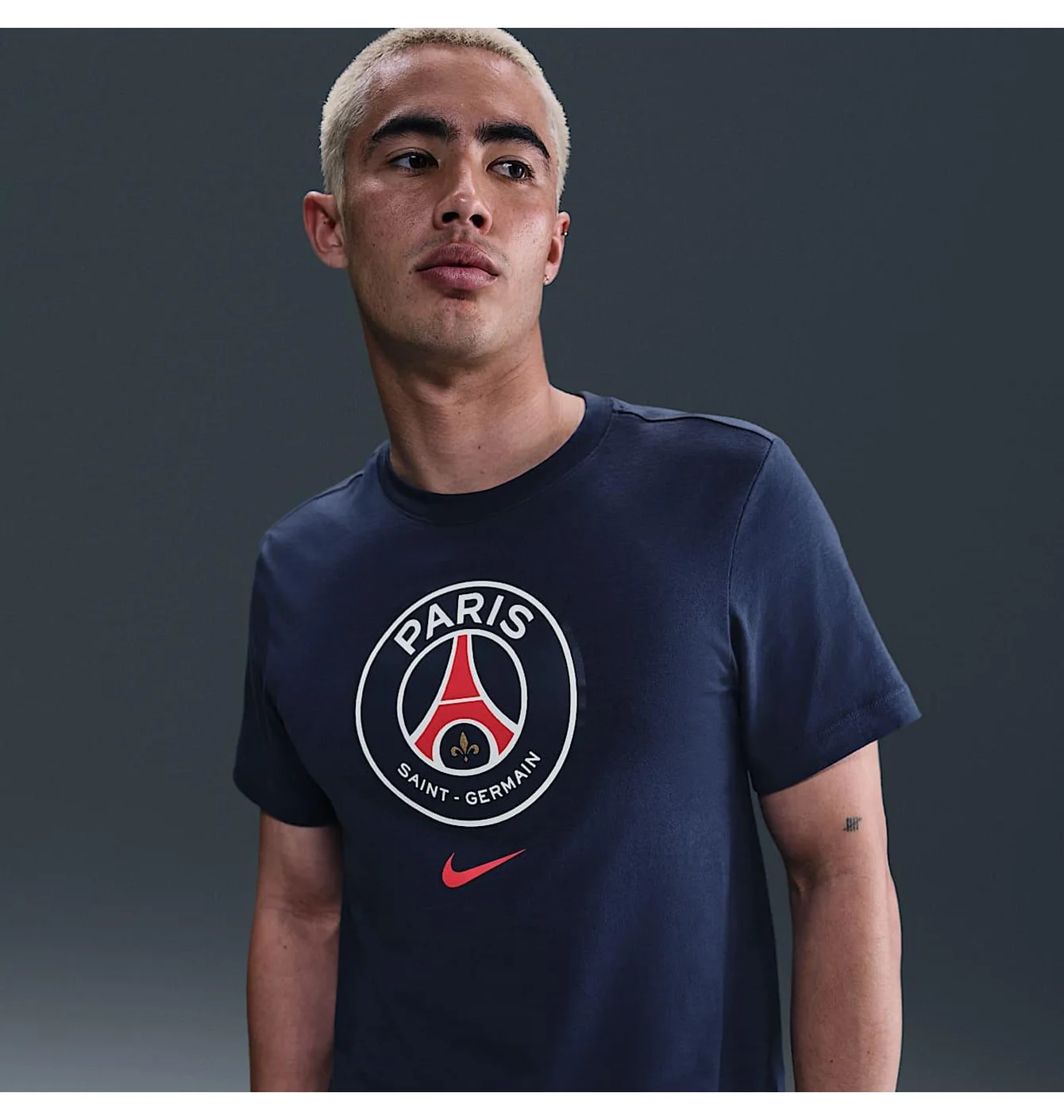 Футболка чоловіча Nike Psg Crest Blue HQ8328-410