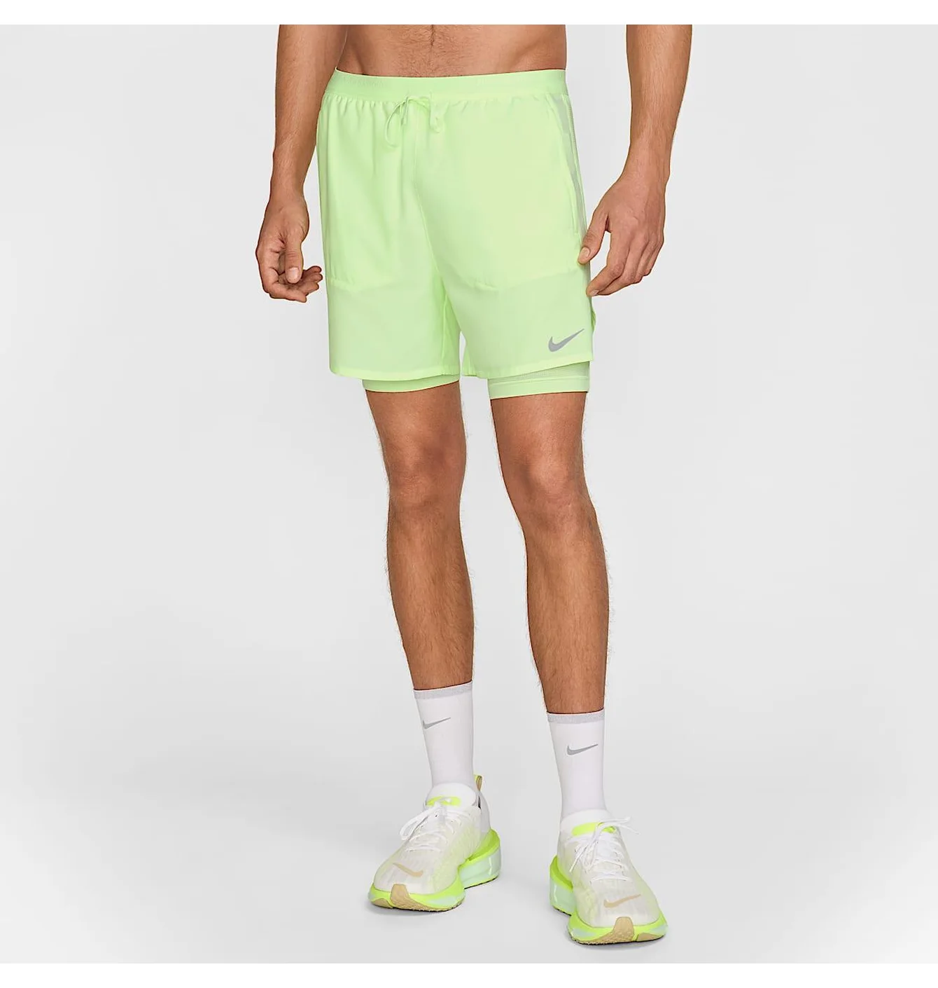 NIKE STRIDE DRI-FIT