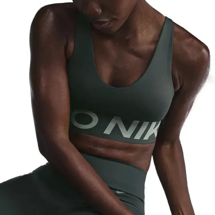 NIKE PRO