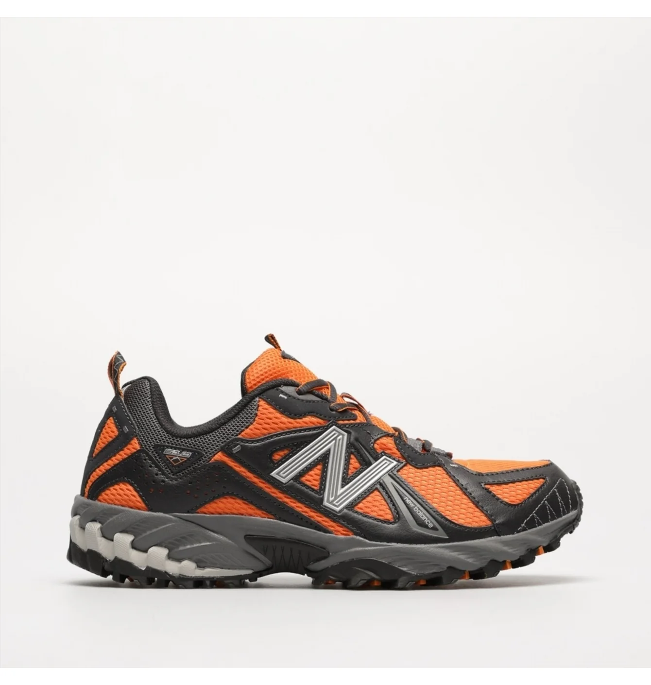 New Balance 610