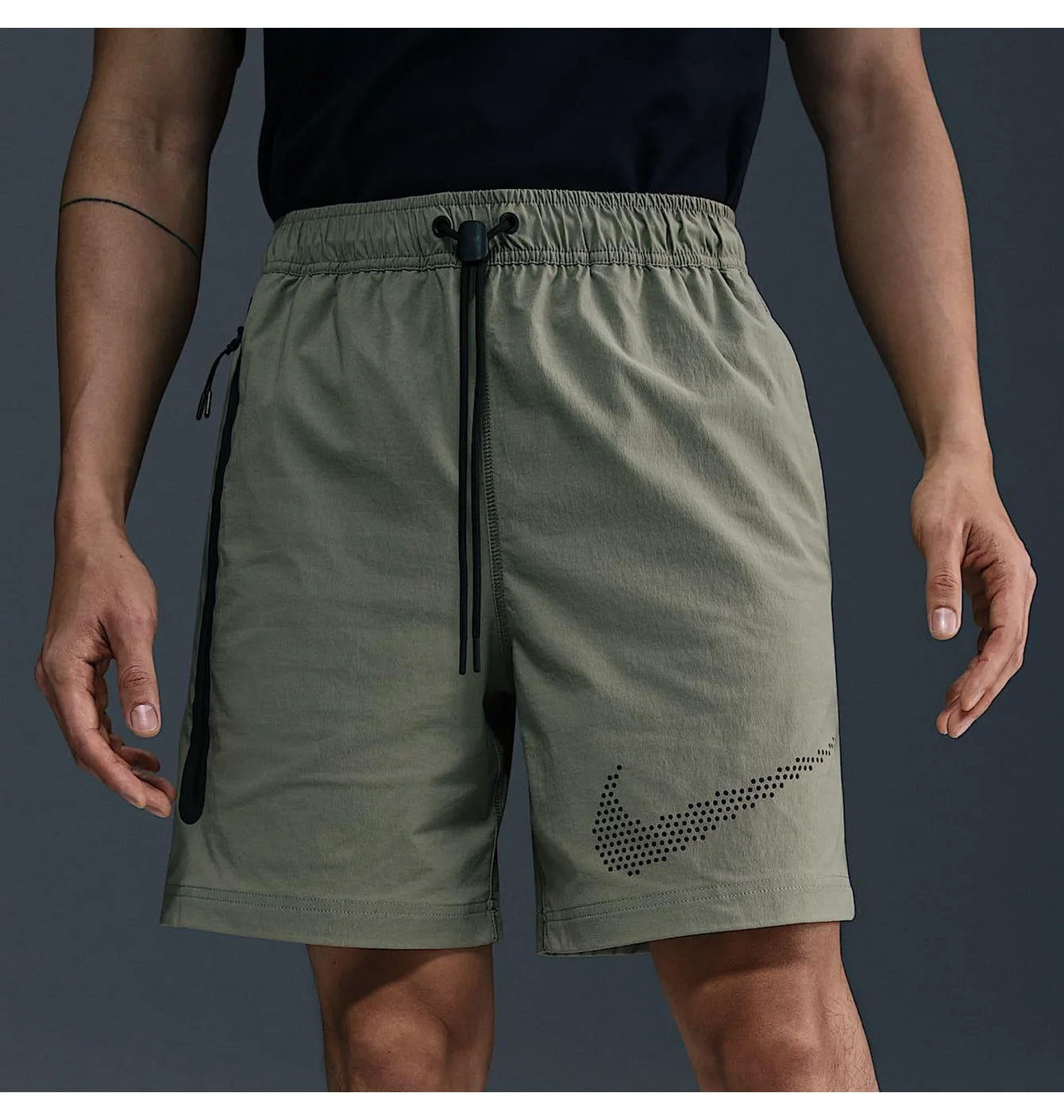 Nike Tech Men's Woven Shorts Green