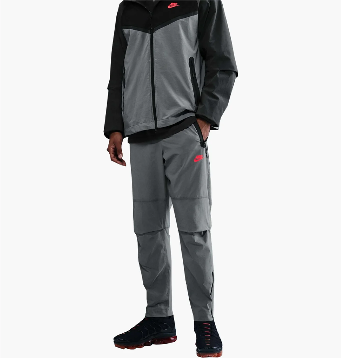 Штани чоловічі Nike Tech Woven Open-Hem Grey IB6663-084