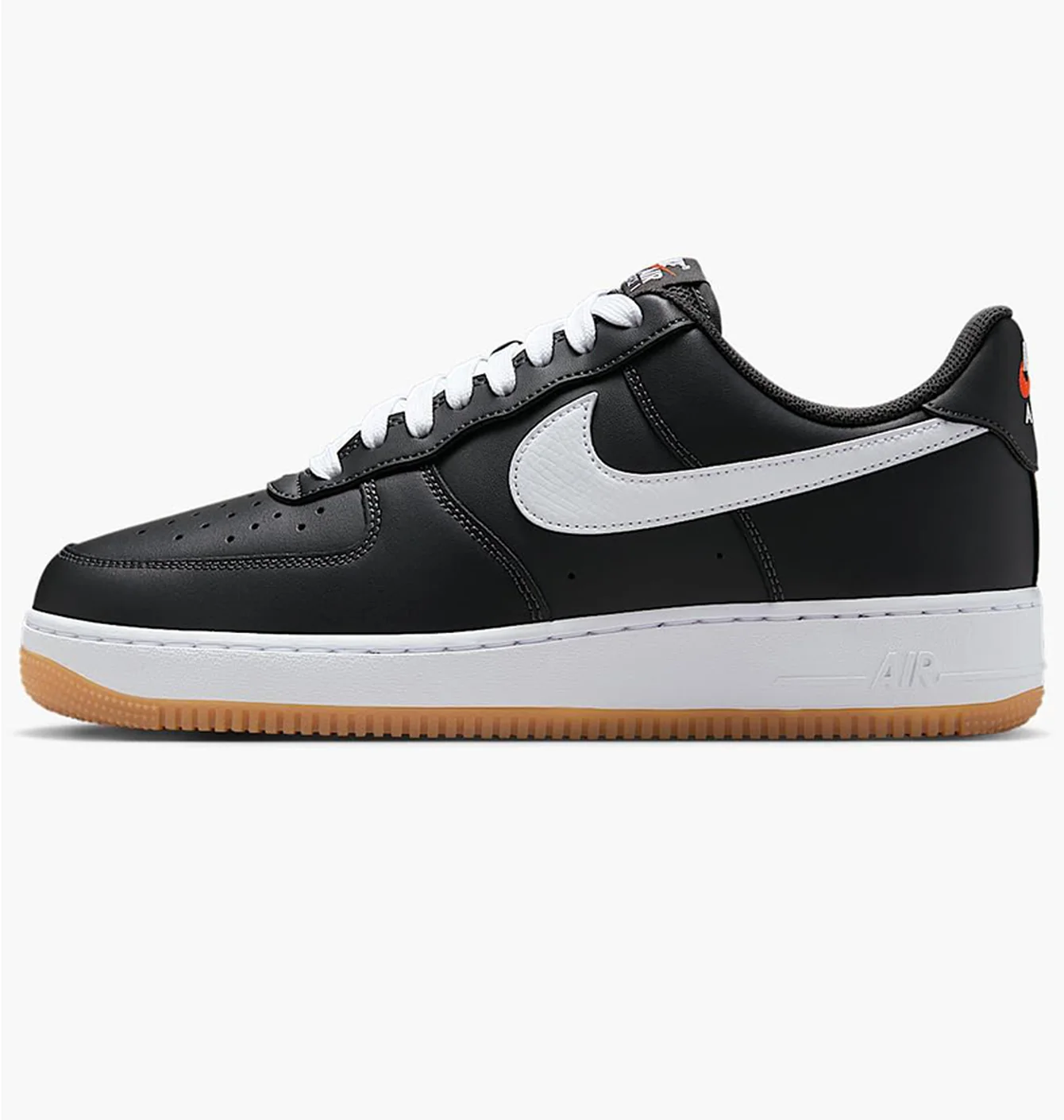 W NIKE AIR FORCE 1