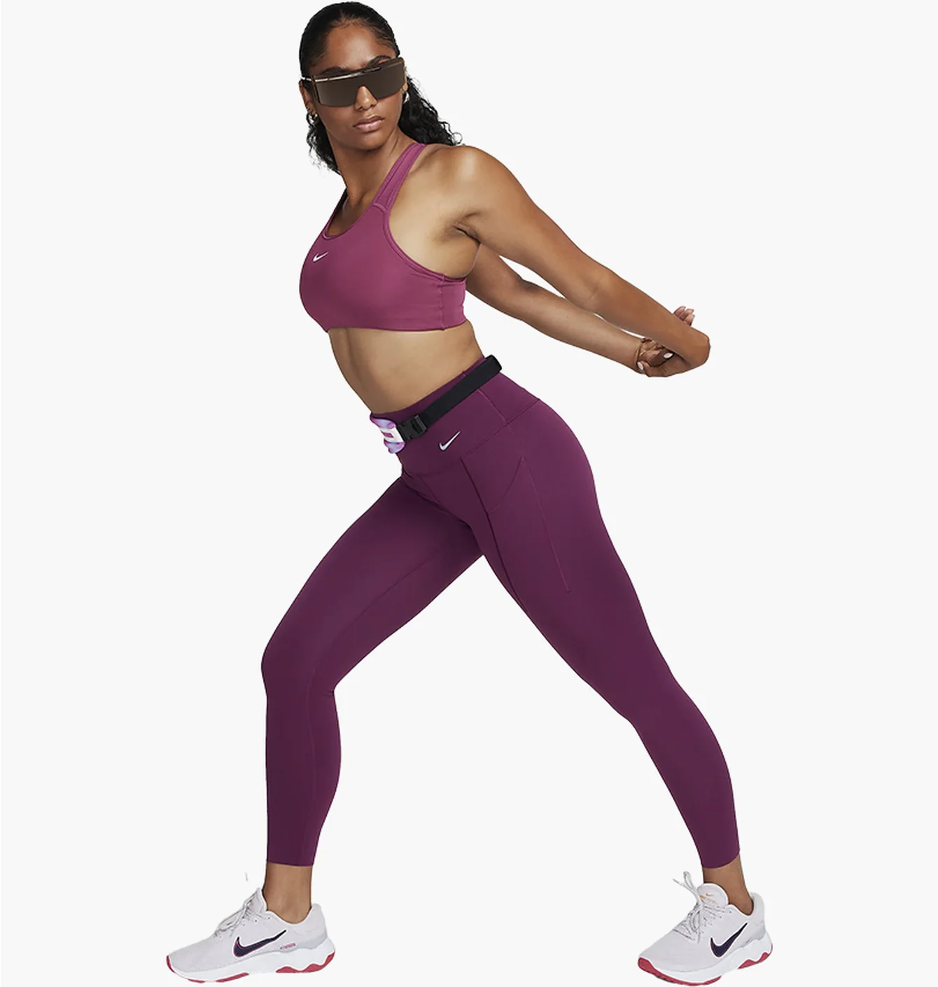 NIKE UNIVERSA VIOLET