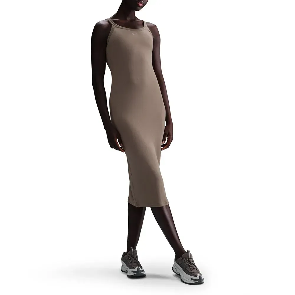 NIKE SPORTSWEAR CHILL KNIT